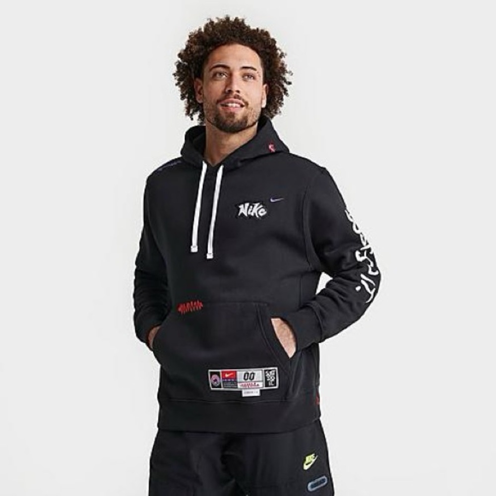 NIKE Men's Sportswear Club Fleece Freestyle Graphic